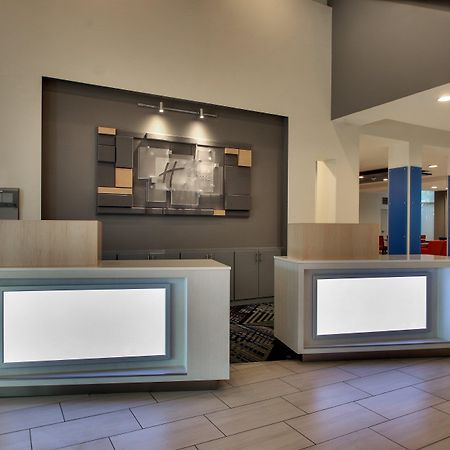 Holiday Inn Express Georgetown By Ihg Zewnętrze zdjęcie